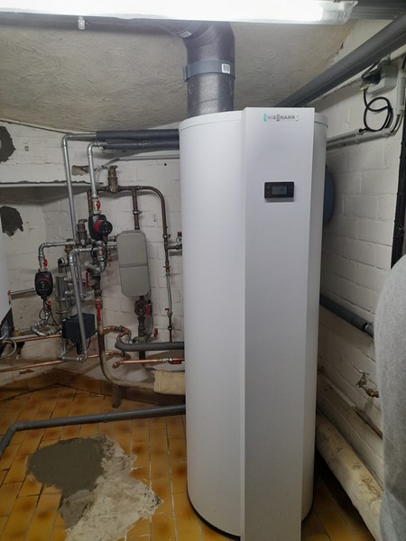 Vitocal 262-A warmtepompboiler van 300 liter in een kelder in Brasschaat